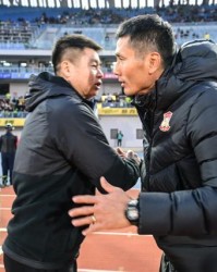 星空体育官方网站-五轮不败！网红少帅对决握手言和 西海岸天津搅局？