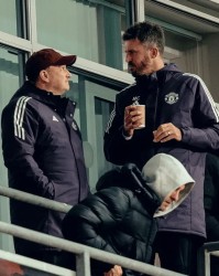 曼晚：卡里克上任后就去看曼联U21，阿莫林一年半没认真看过